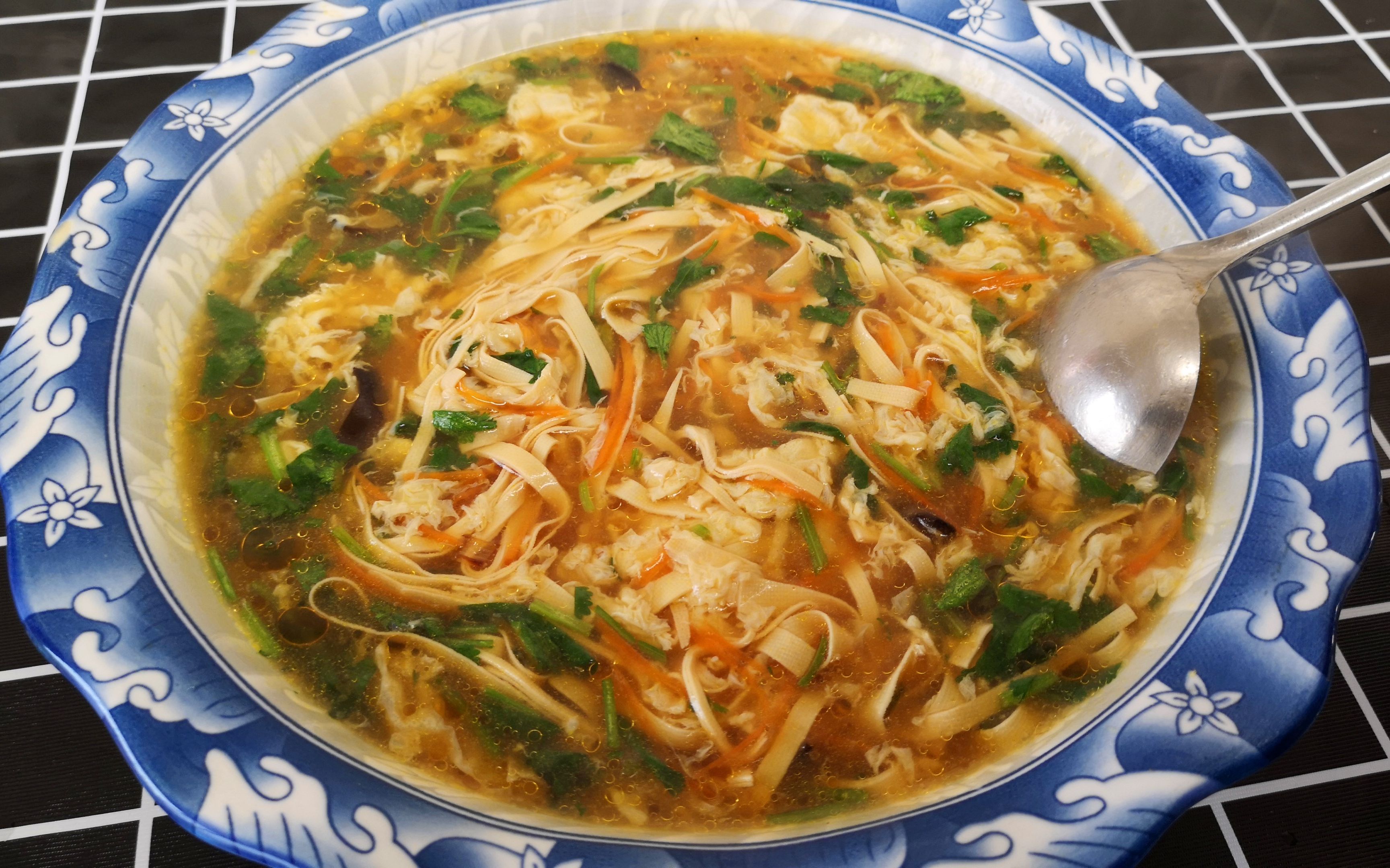 梅子爱烹饪-2851豆皮汤