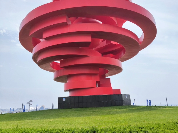 青岛五四广场,推荐去.