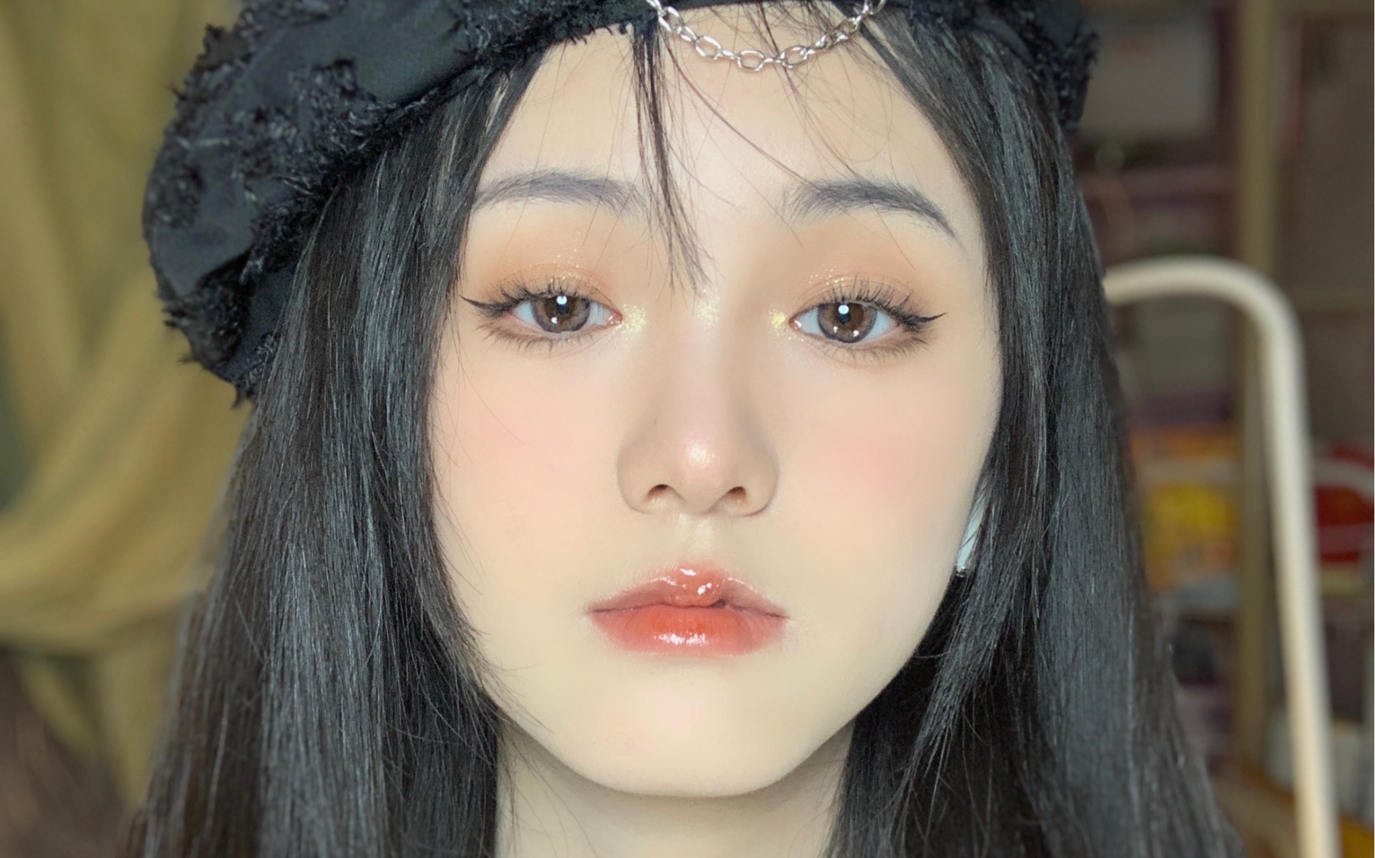 motd|扁平脸化秋冬早八淡颜系妆容95