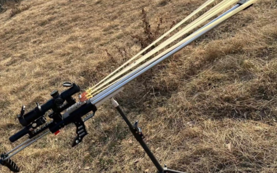 新款16管重弓坦克