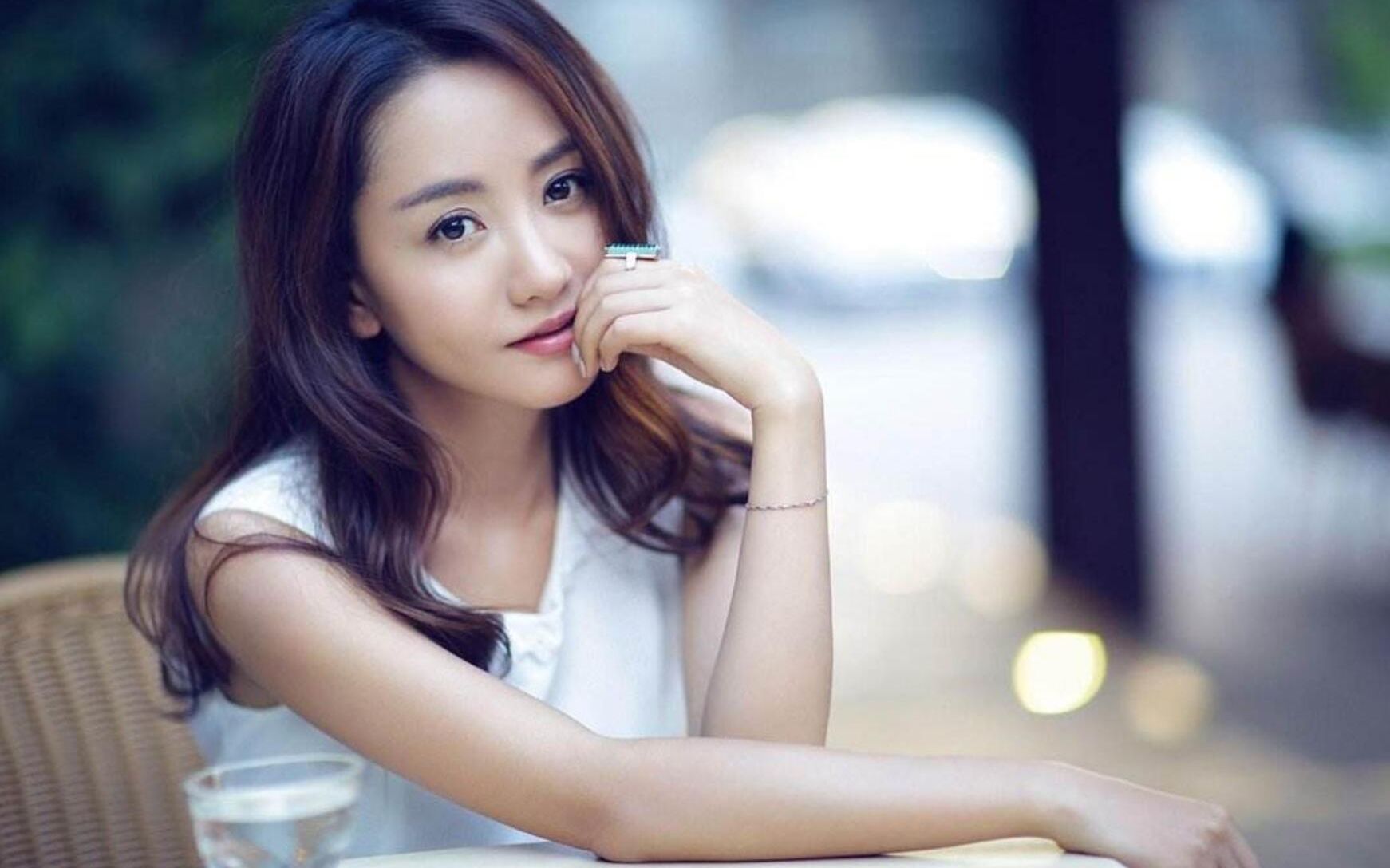 杨蓉16~41岁变化,只需一个眼神就能告诉你,什么才是真正的演技