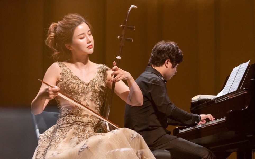 【陆轶文】二胡与钢琴《桃花坞》_哔哩哔哩 (゜-゜)つロ 干杯