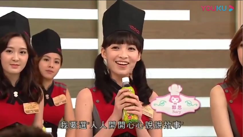 美女厨房粤语,估唔到武术指导钱嘉乐噶老婆汤盈盈煮菜也有一手,获得甘