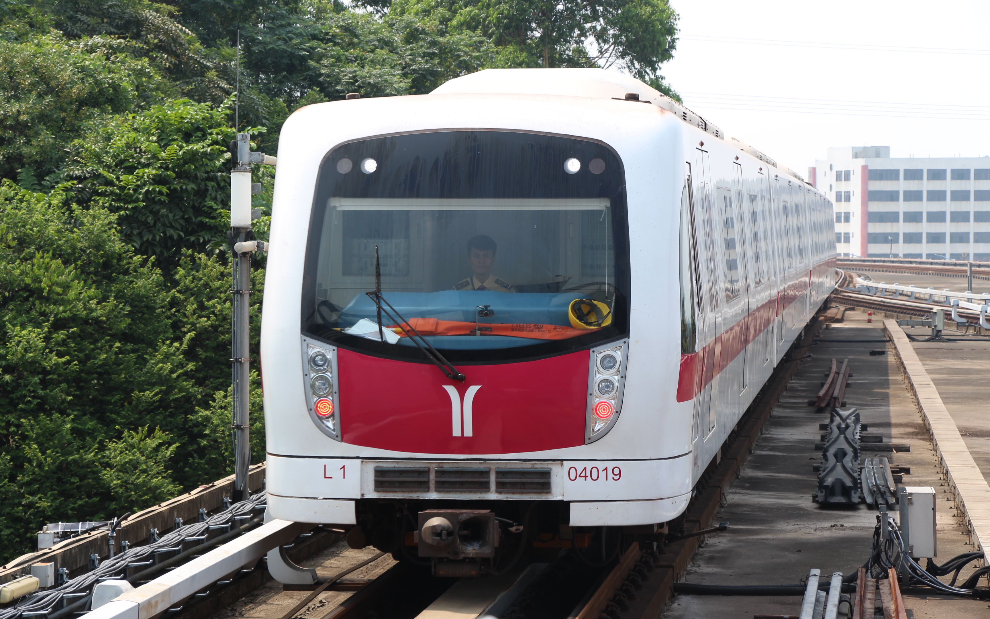 【车窗展望】广州地铁4号线金洲一新造区间车窗展望