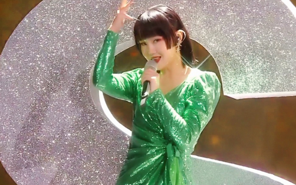 黄龄highhighhigh舞台个人伪直拍