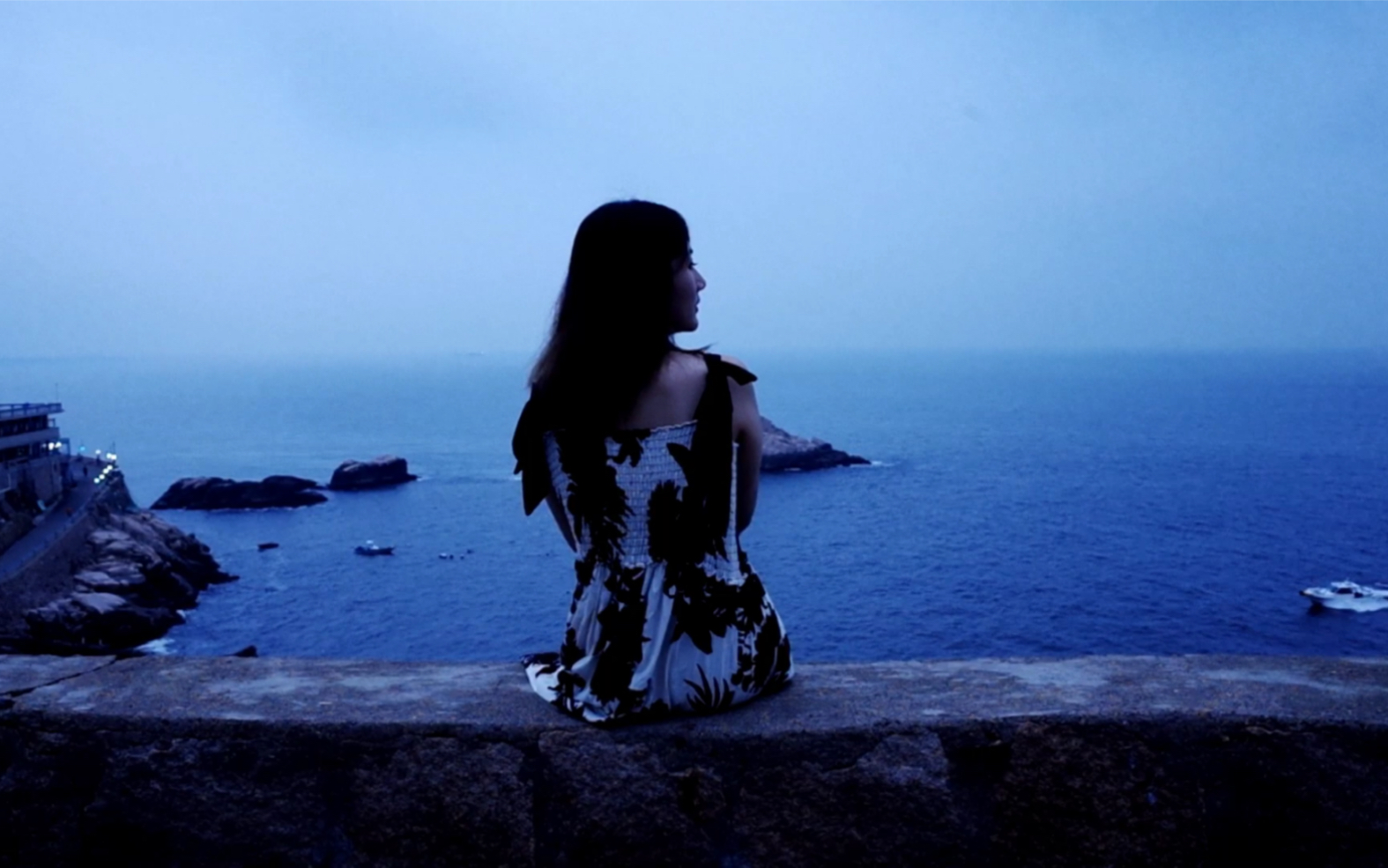 lost at sea 一个人看海vlog_哔哩哔哩 (゜-゜)つロ 干杯~-bilibili