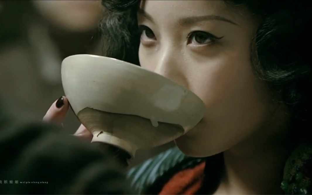 金陵十三钗#倪妮&赵玉墨倪妮演绎出了"媚眼如丝"~最后,金陵十三钗乙 