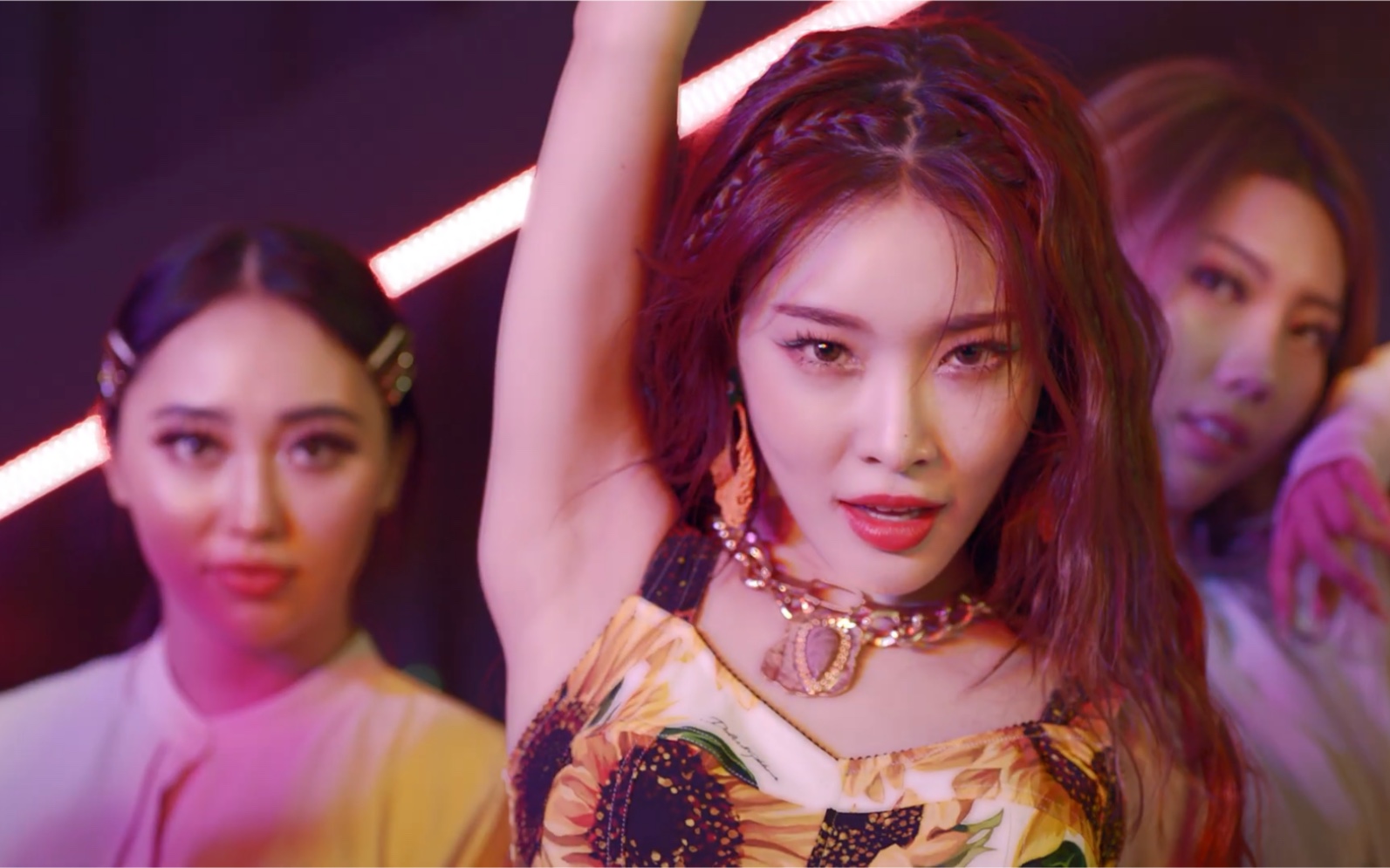 金请夏新曲play舞蹈版视频公开