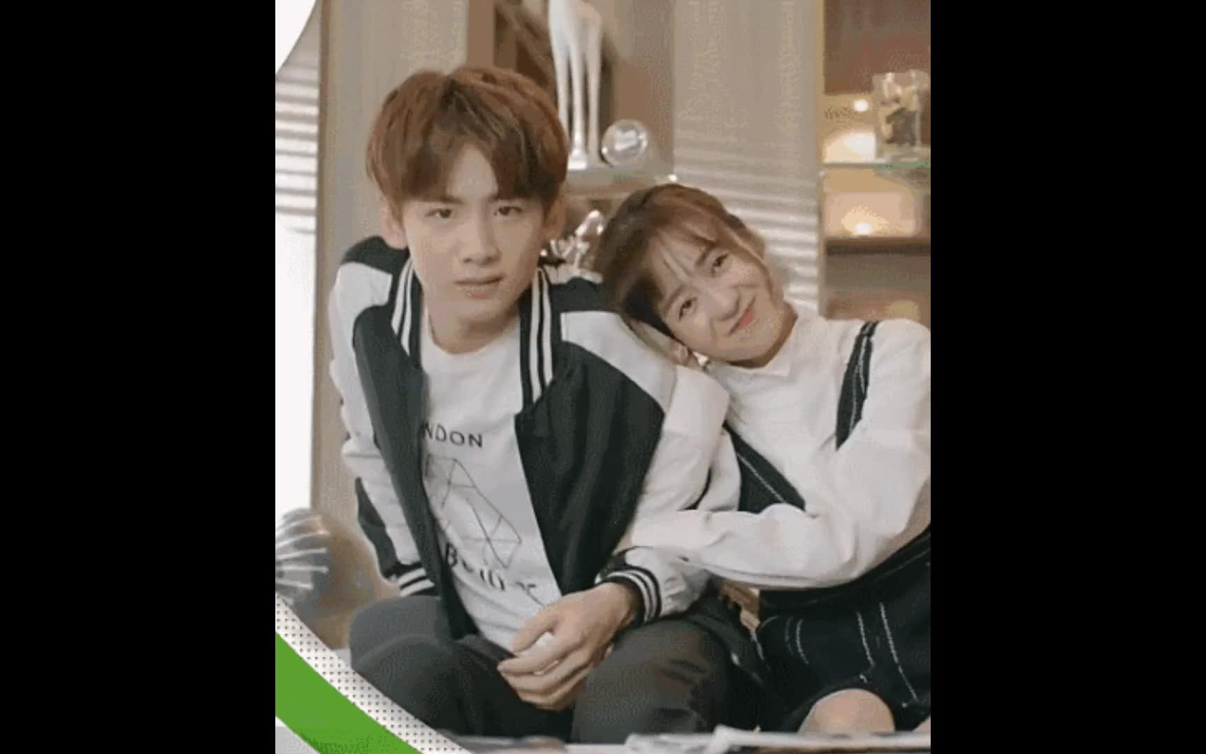 《夏至未至》风头盖过郑爽 白敬亭初吻给了她 连杨洋都拜倒在她石榴裙