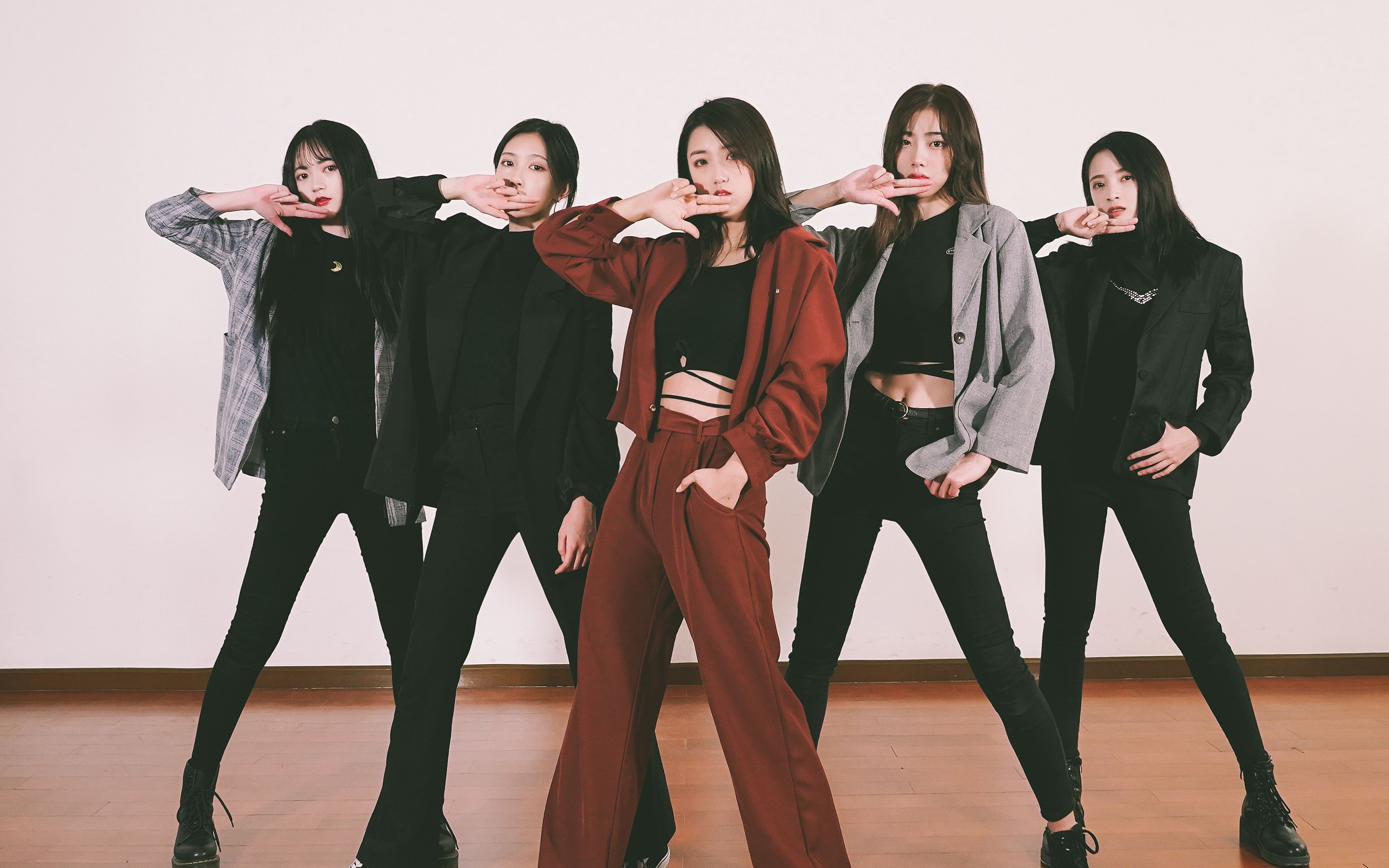 【oyt女团】exo《love shot》练习室cover_哔哩哔哩 (゜-゜)つロ 干杯