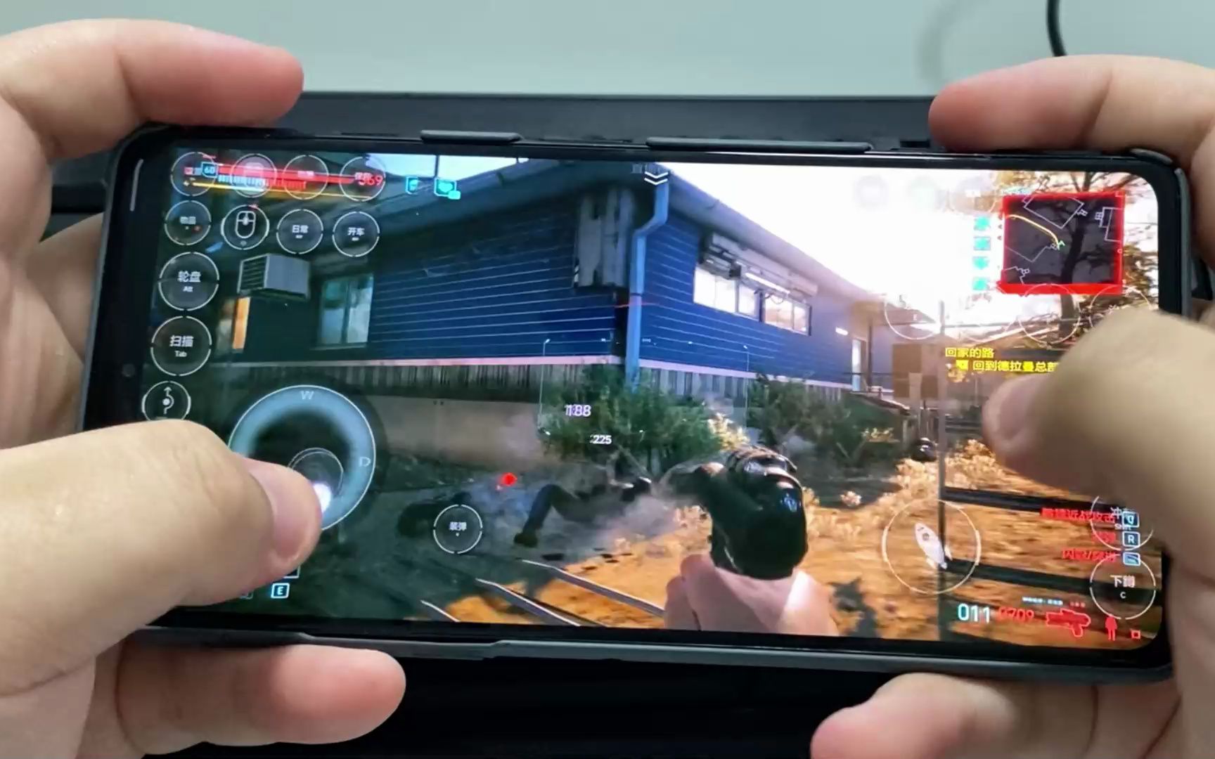 手机玩赛博朋克2077