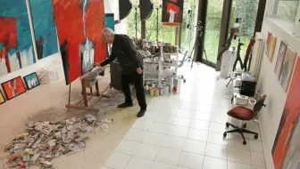 艺术大师工作室，绘画状态