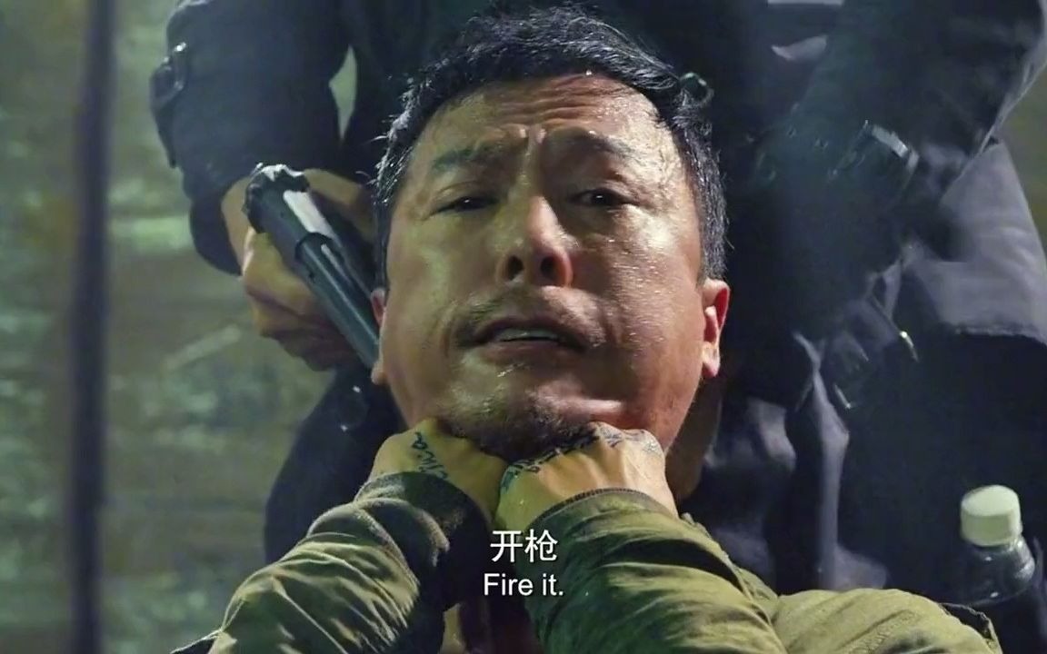 本以为张涵予演杀手够刚了,没想到景甜更刚,一枪爆头