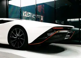 Download Video: 【4K | 观赏】迈凯伦 SPEEDTAIL | MCLAREN