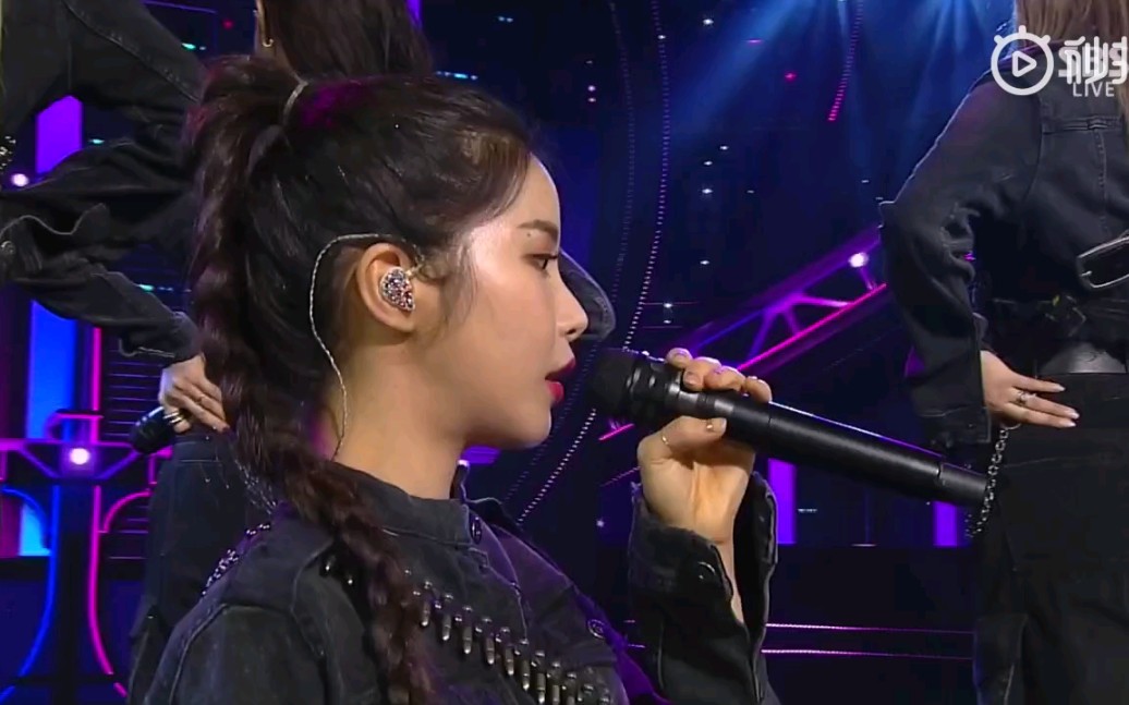 【mamamoo 】带来《gogobebe》的现场舞台 (190324)