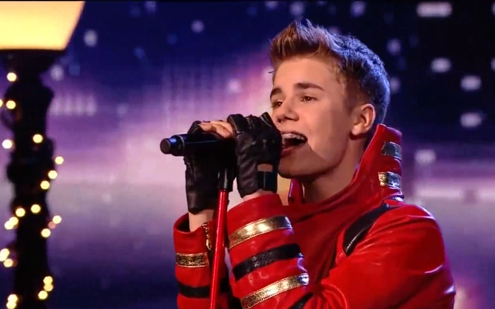 贾斯汀比伯圣诞专辑《mistletoe》,全球上亿点击量,颜值炸裂!