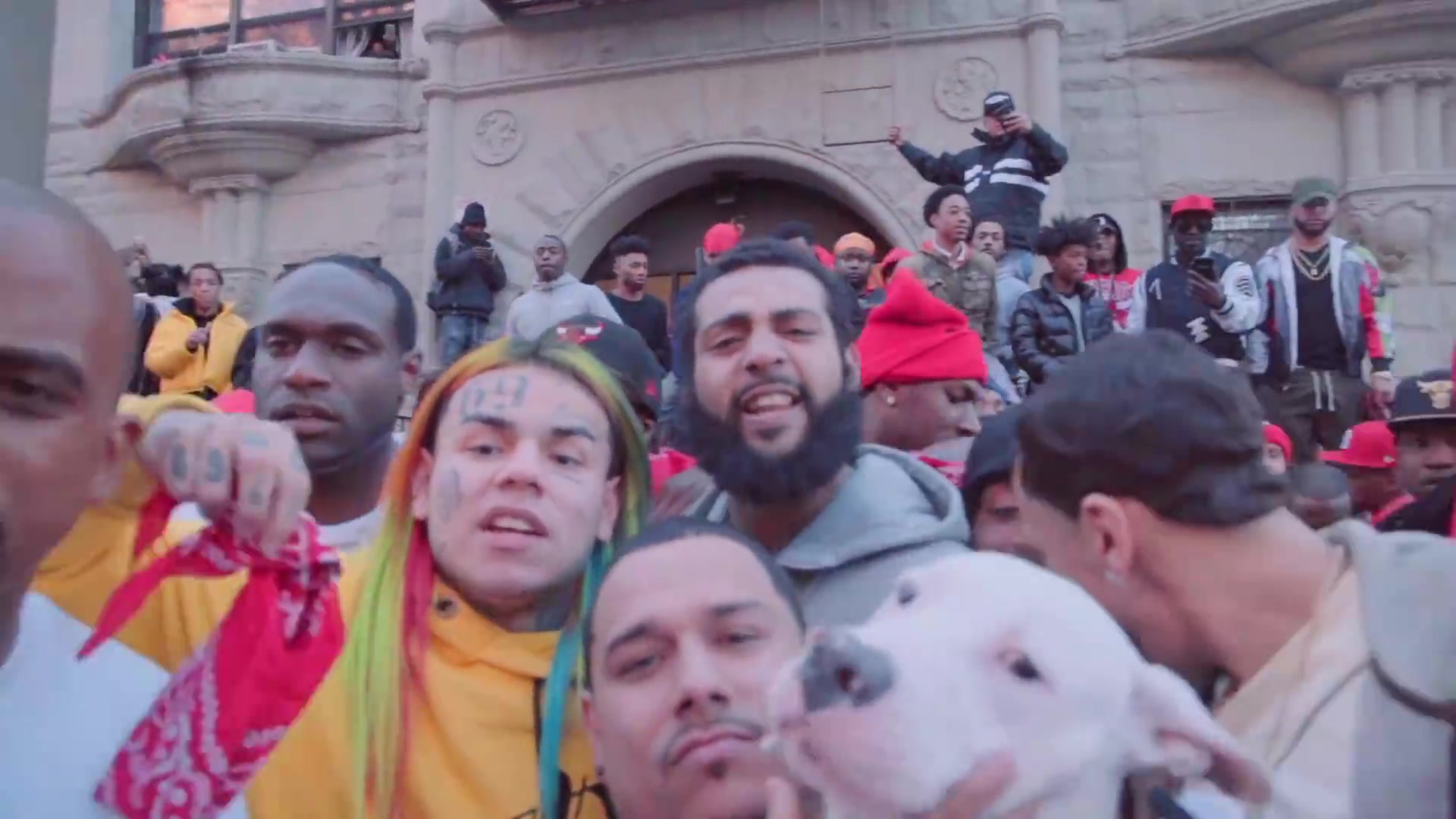 billy1080p6ix9ine彩虹男孩还不够炸吗拍mv招来警察