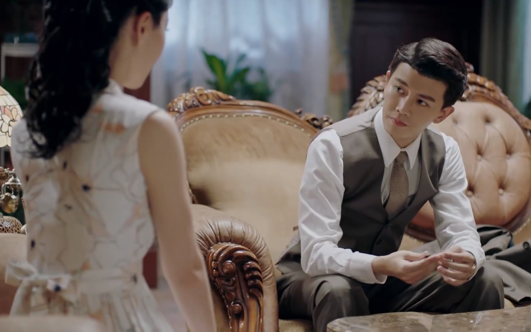 【任嘉伦】《秋蝉》(19集)叶冲&何樱 何樱向叶冲要钥匙并暖心提议做