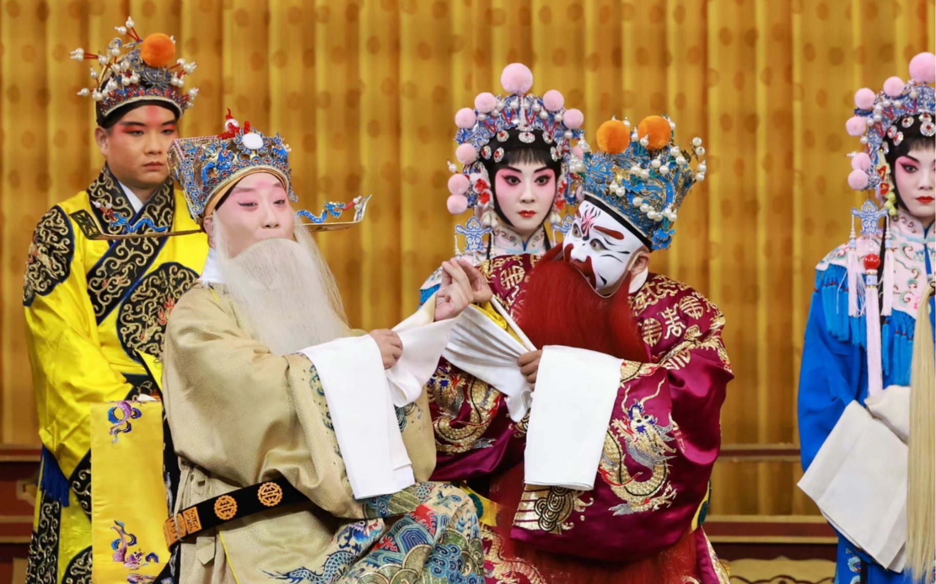 [图]京剧【龙凤呈祥】甘露寺 穆雨、裘识 太后座佛殿