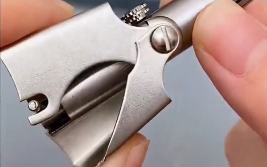 德国机械式不锈钢鼻毛修剪器 告别鼻毛外露 杜绝尴尬