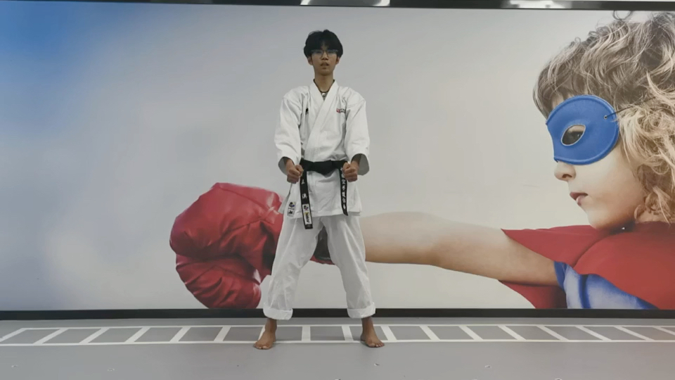 儿童空手道-下格挡