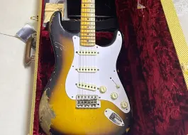 Video herunterladen: 国庆节媳妇送我一把琴，fender masterbuilt yuriy shishkov 1957