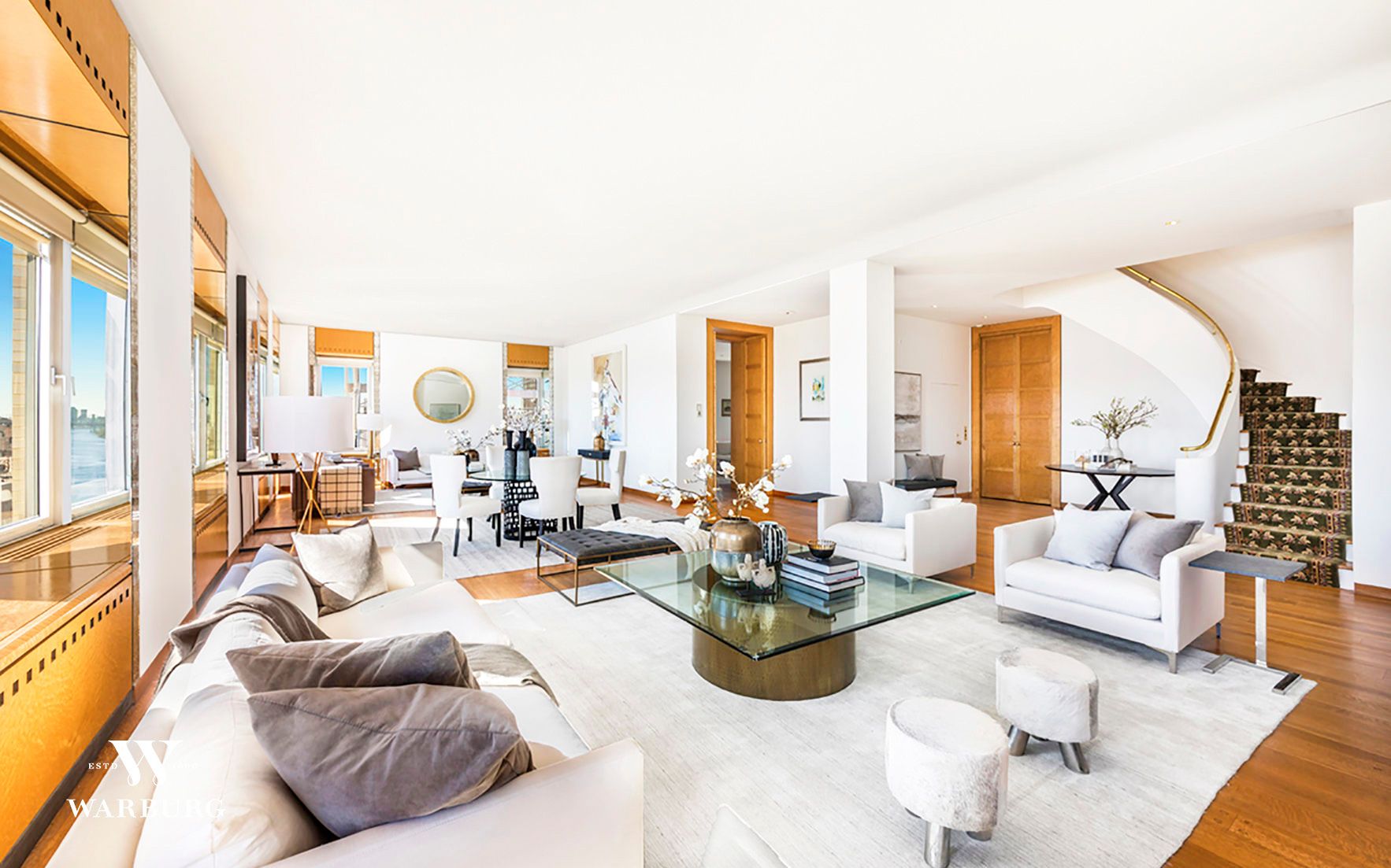 luxury home67 / 曼哈顿百年公寓顶楼复式套~435 e 52nd st #22/23