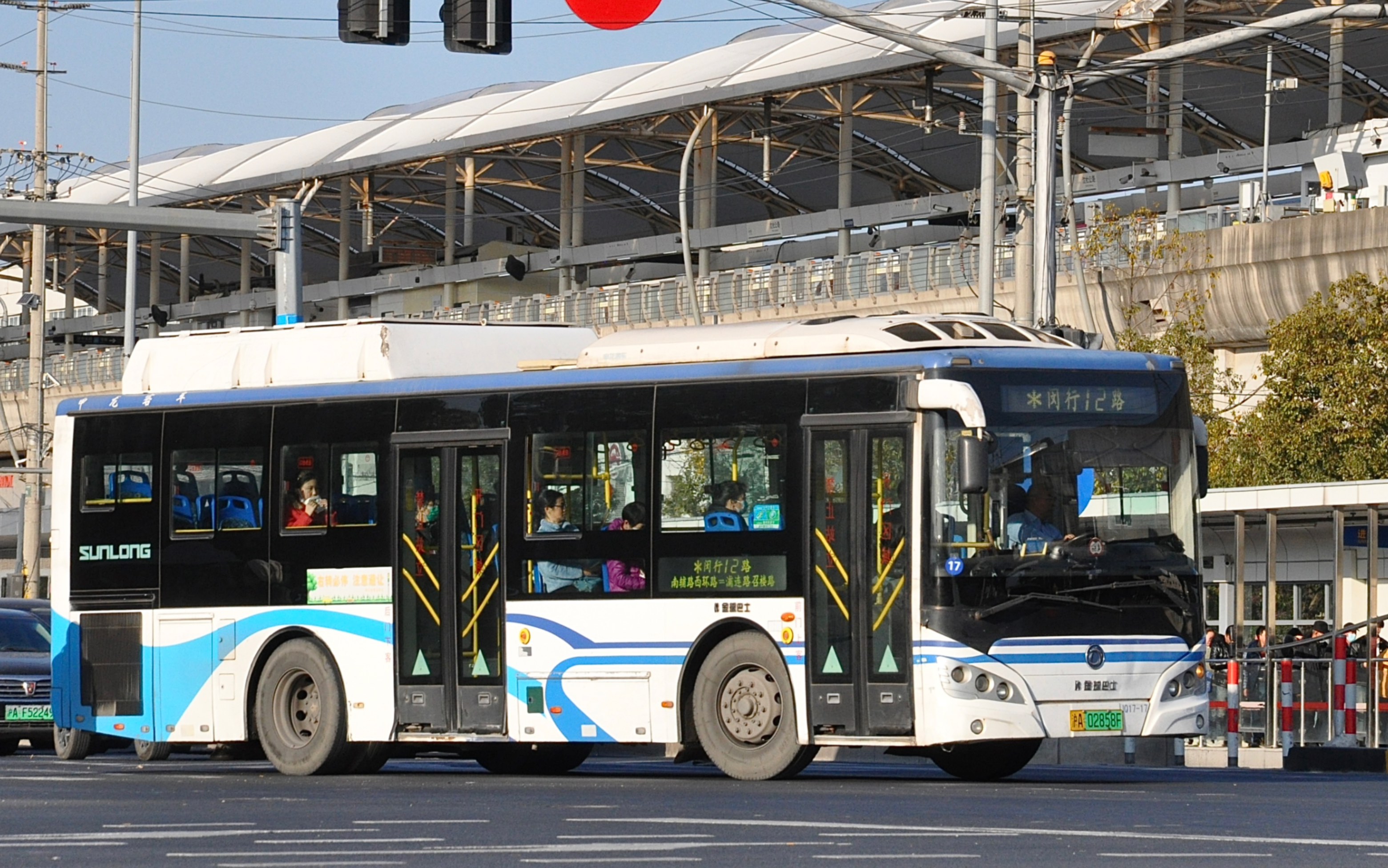 闵行12路 随便拍拍