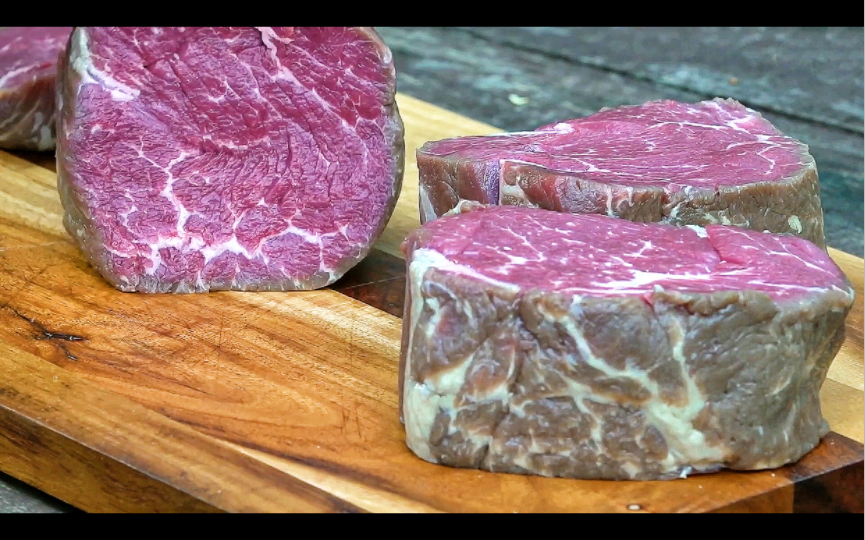 【户外美食】阿根廷chateaubriand牛排搭配蓝莓酱