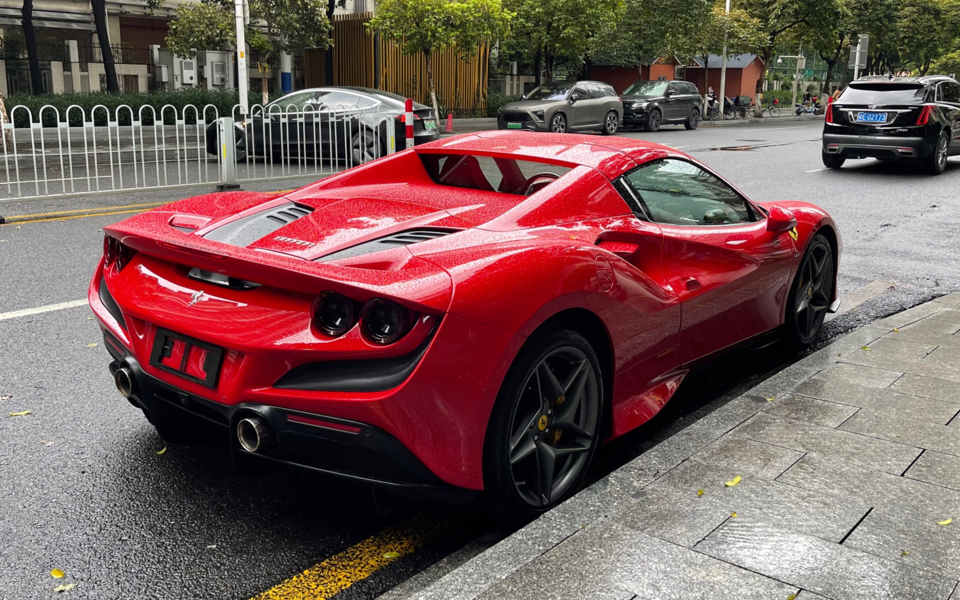 法拉利f8敞篷的曝光率多了起来