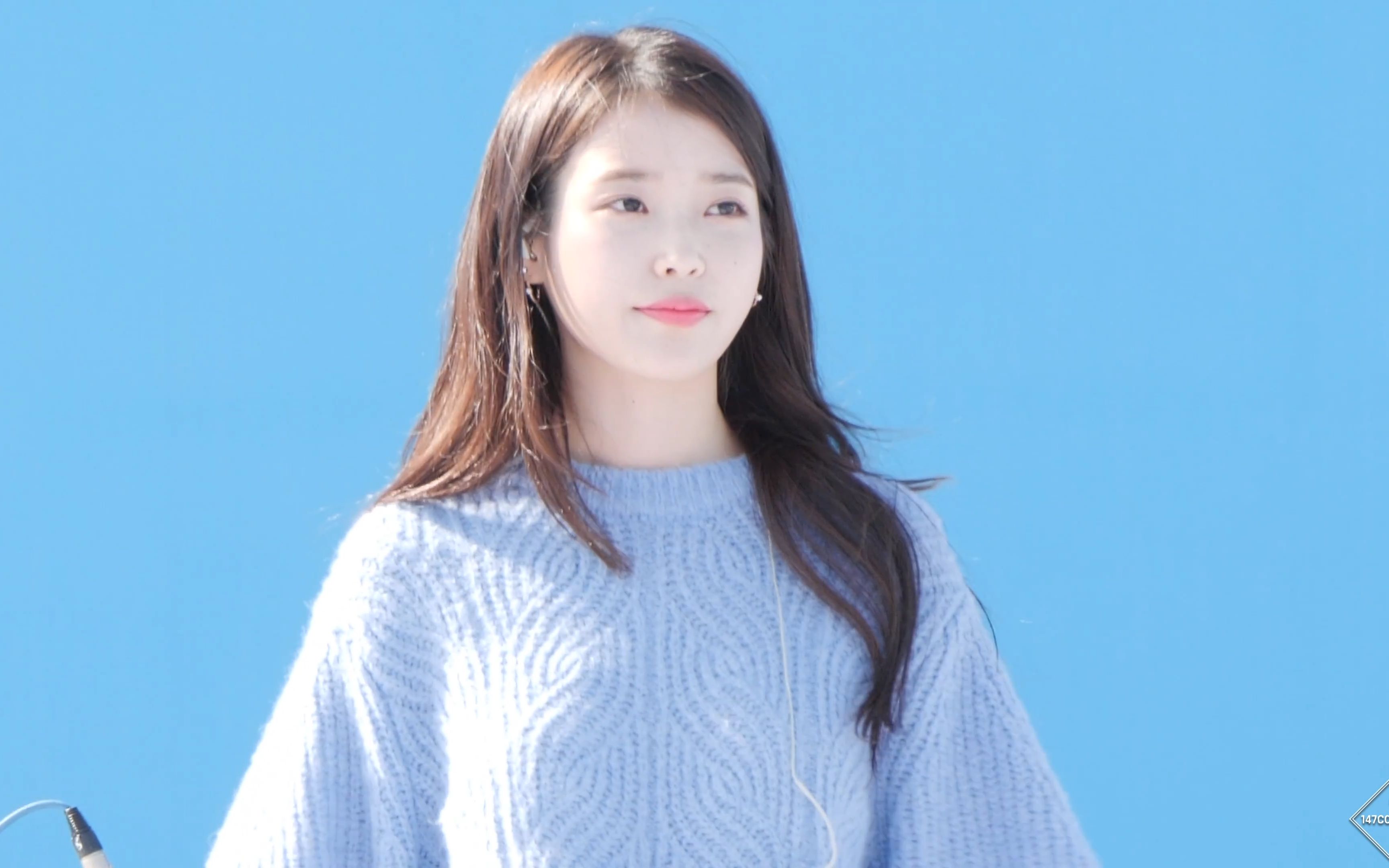 iu - 你和我 一家分店市场 演出 4k