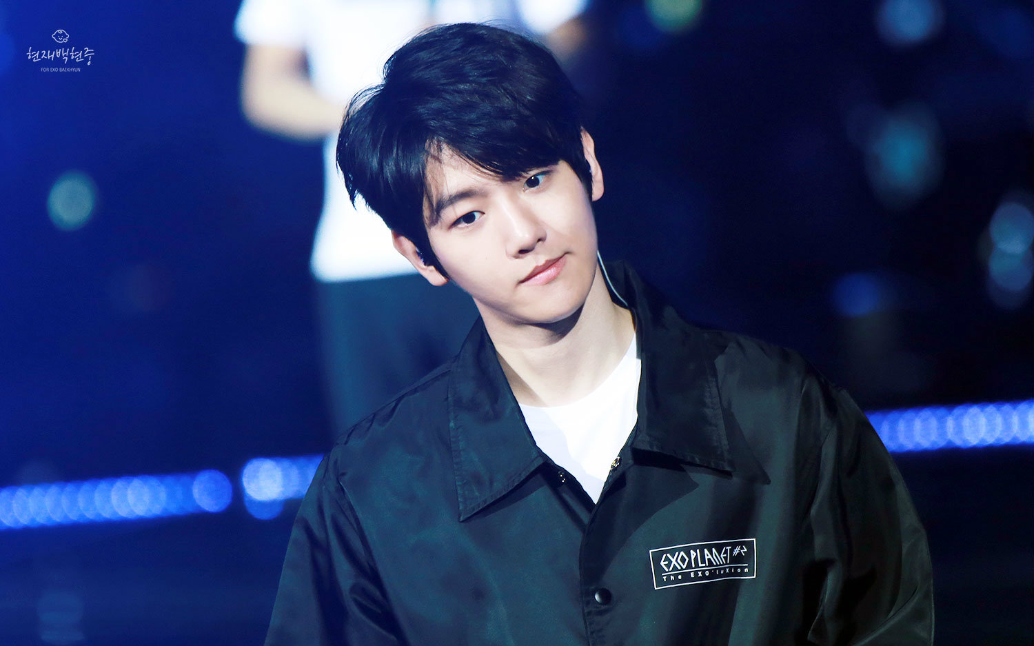 边伯贤160305theexoluxion大连演唱会蝴蝶少女伯贤focus