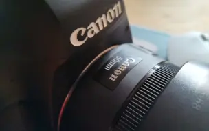 Скачать видео: 佳能50mm f1.8小痰盂使用感受