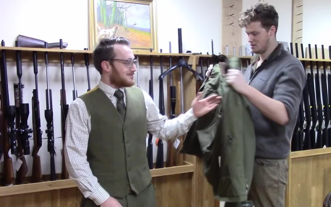 英国狩猎狩猎男装穿着gettingreadyforagameshoot