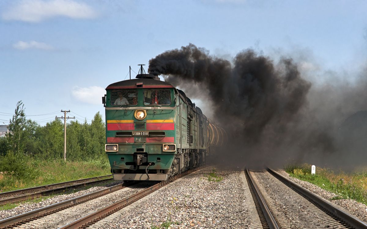 【搬运视频】【世界铁路】时不时喷烟的te10型内燃机车系列视频合集第