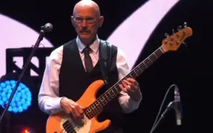 Descargar video: 【译制】音符上的盲诗人 Epitaph-King Crimson 2018 Live