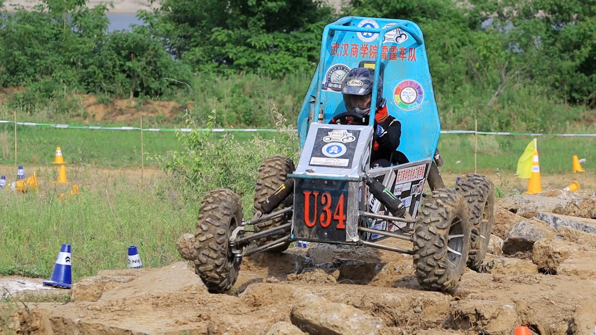 雷霆出击!巴哈大赛激烈角逐