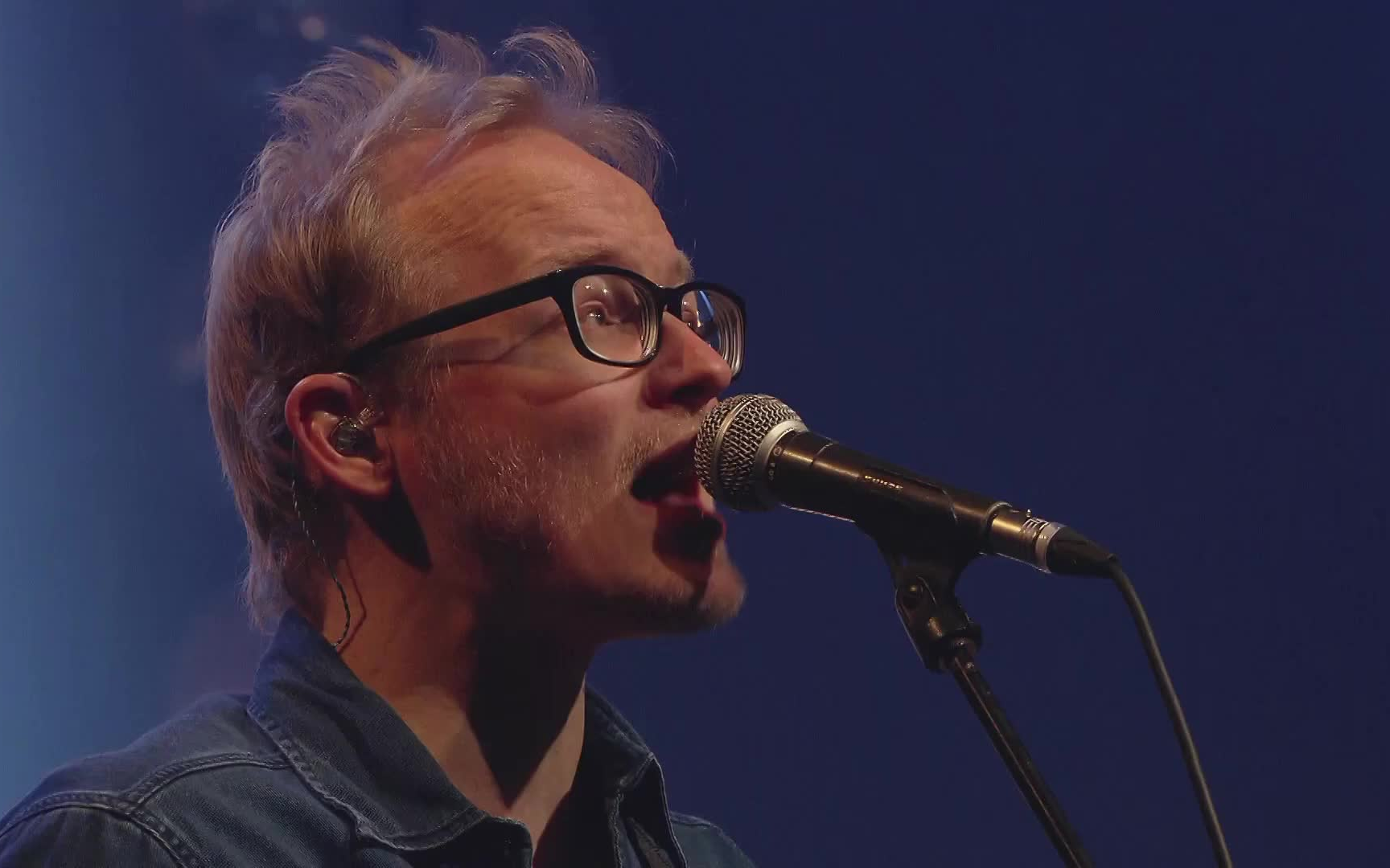 norwegian wood   cant buy me love