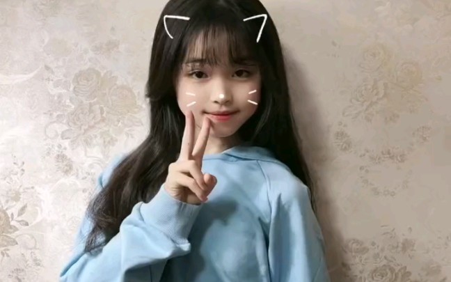 涵涵yu1:周四愉快!