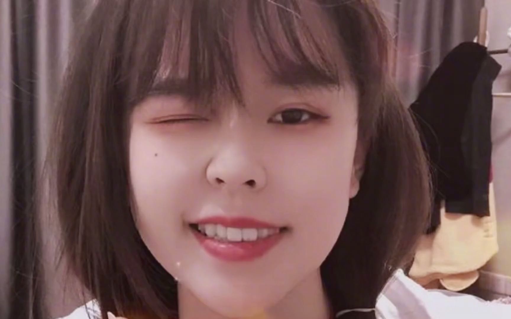 弹幕想看沫子直播刮腋毛沫子等长出来必直播刮腋毛