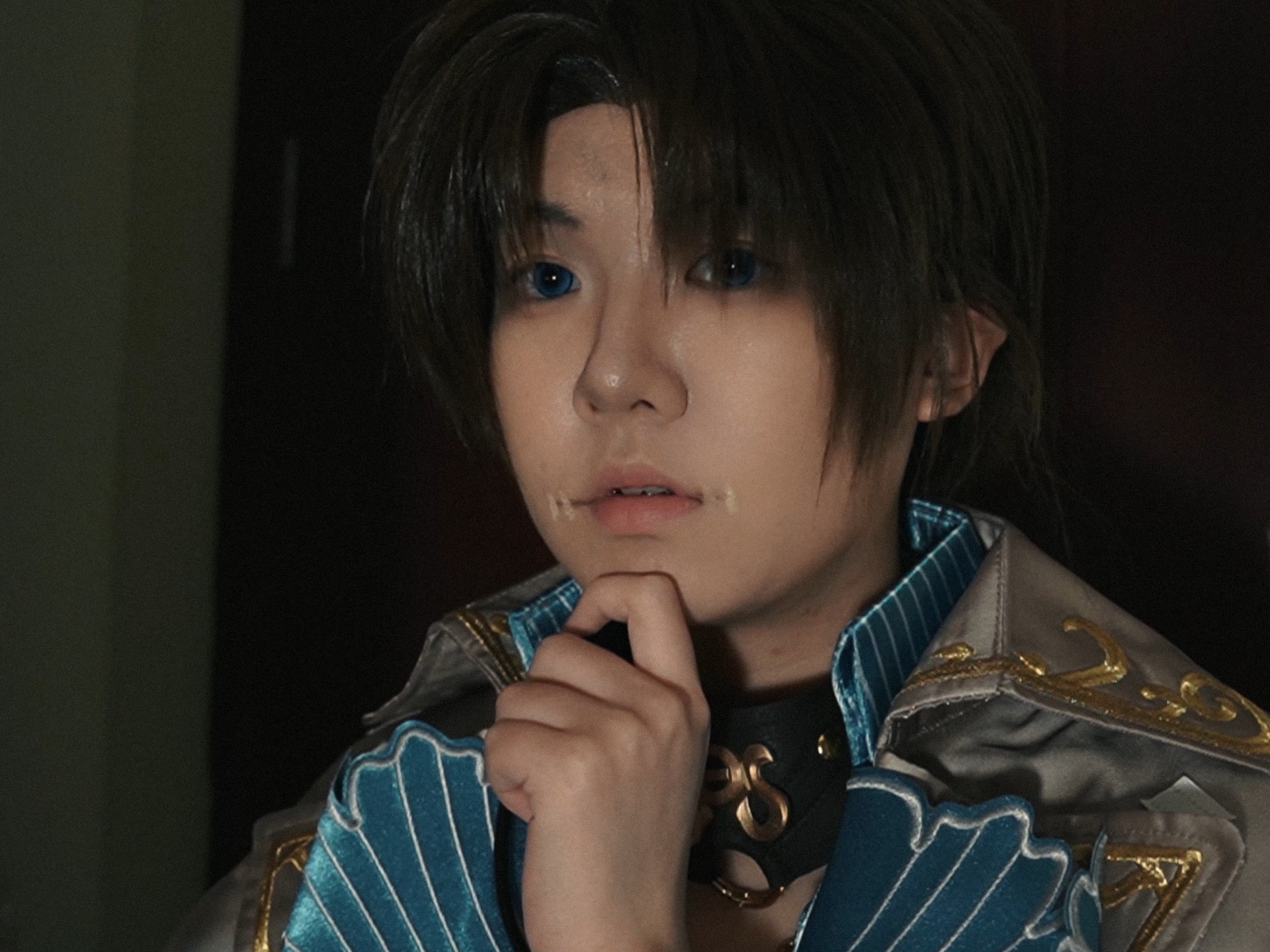 海蓝色眼眸的小侦探,你究竟骗过了谁