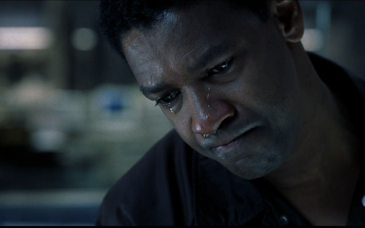 丹泽尔华盛顿迫在眉梢这不是再见儿子而是回头见