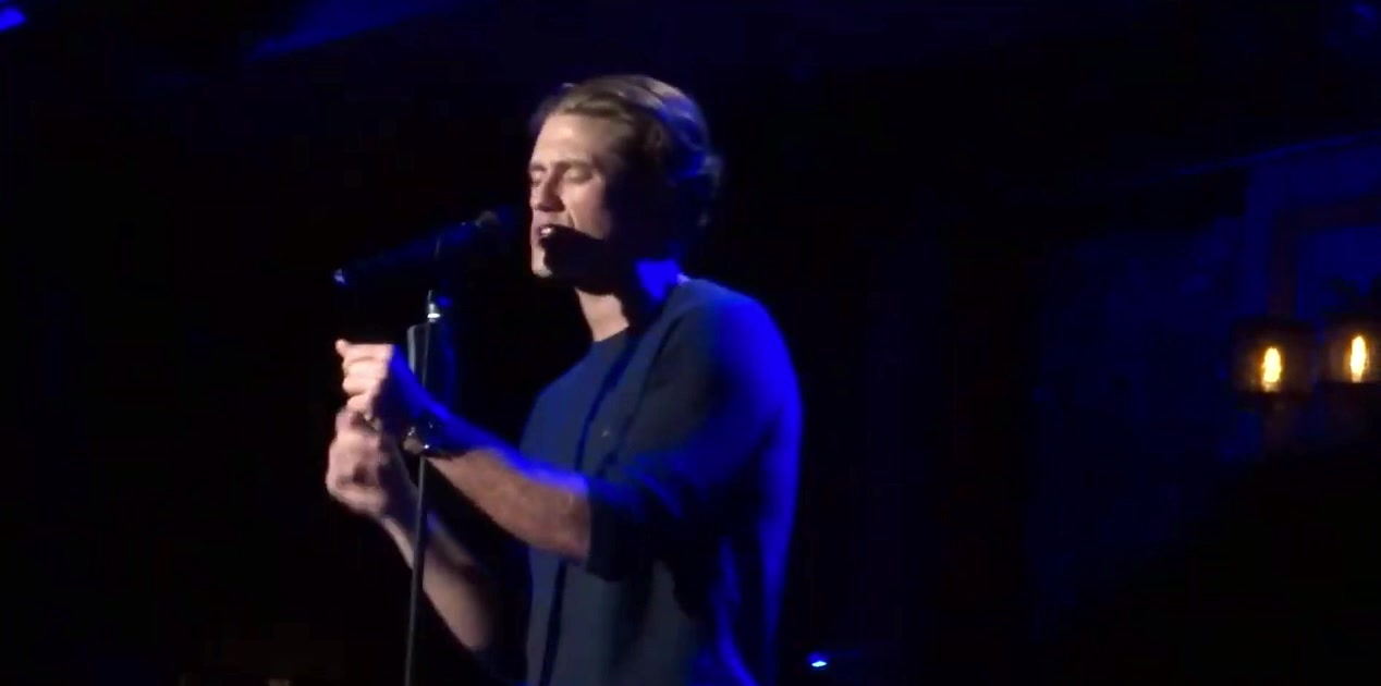 [图]【Aaron Tveit】Shut up and dance @Feinstein’s 54 Below