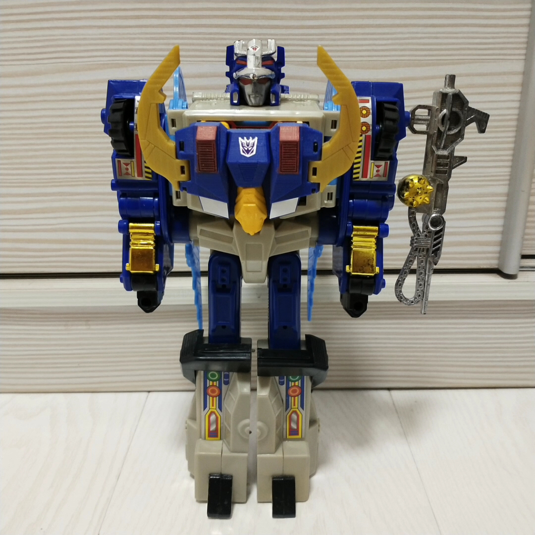 变形金刚 国产老d 萨拉斯