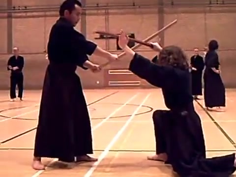 香取神道流:大竹信利老师教授国外门人表之太刀 Nobutoshi Sensei and Daryl Givens doing Omote no Tachi哔哩哔哩bilibili