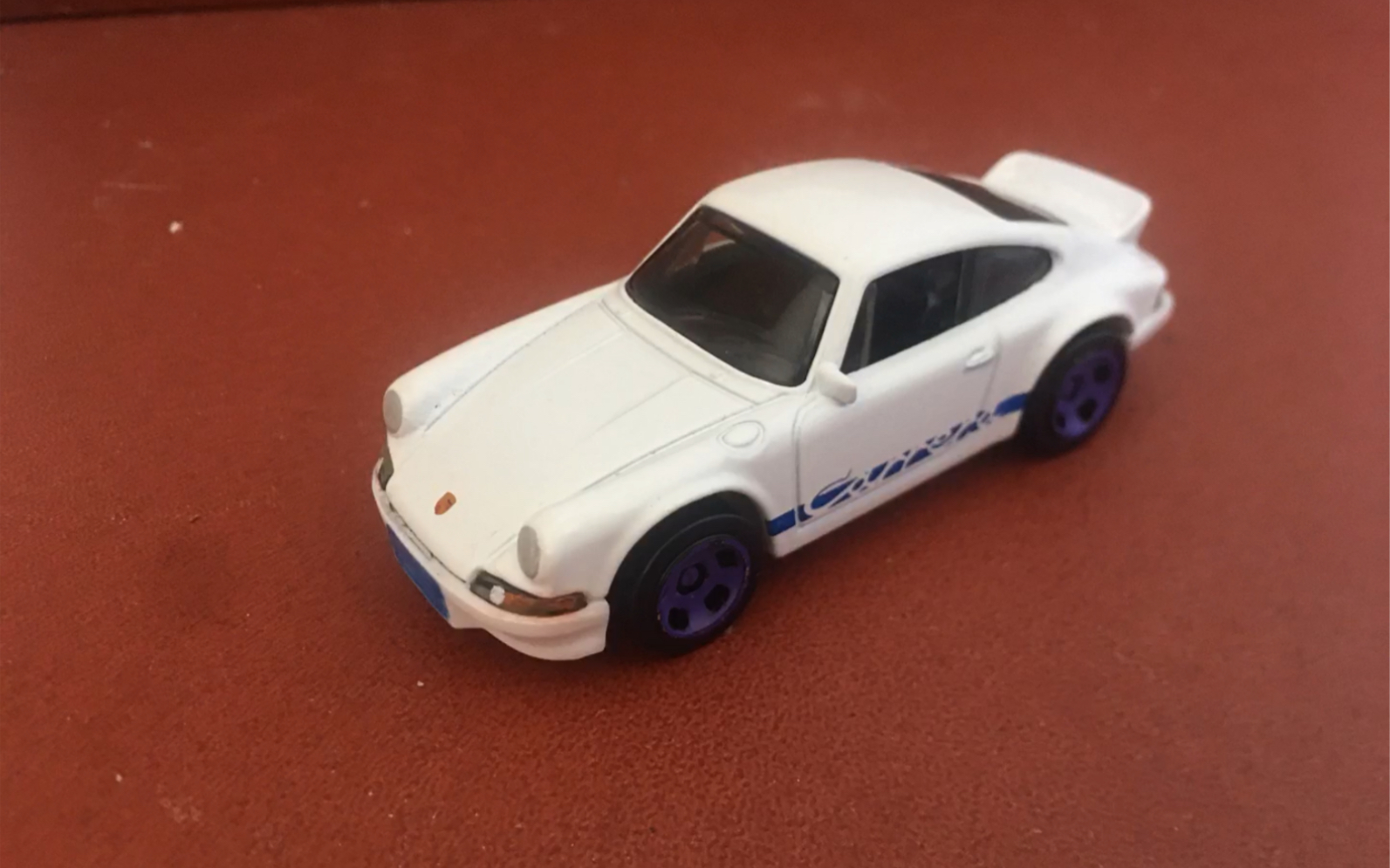 风火轮保时捷911carrera rs2.