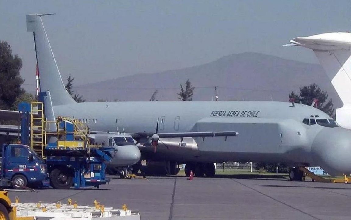 以色列"费尔康"预警机,美国mc2a还要性能强大?