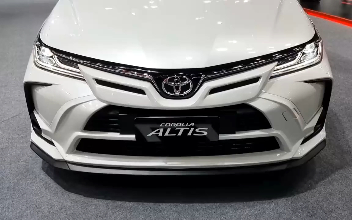 高清实拍 2022款 丰田花冠altis 1.