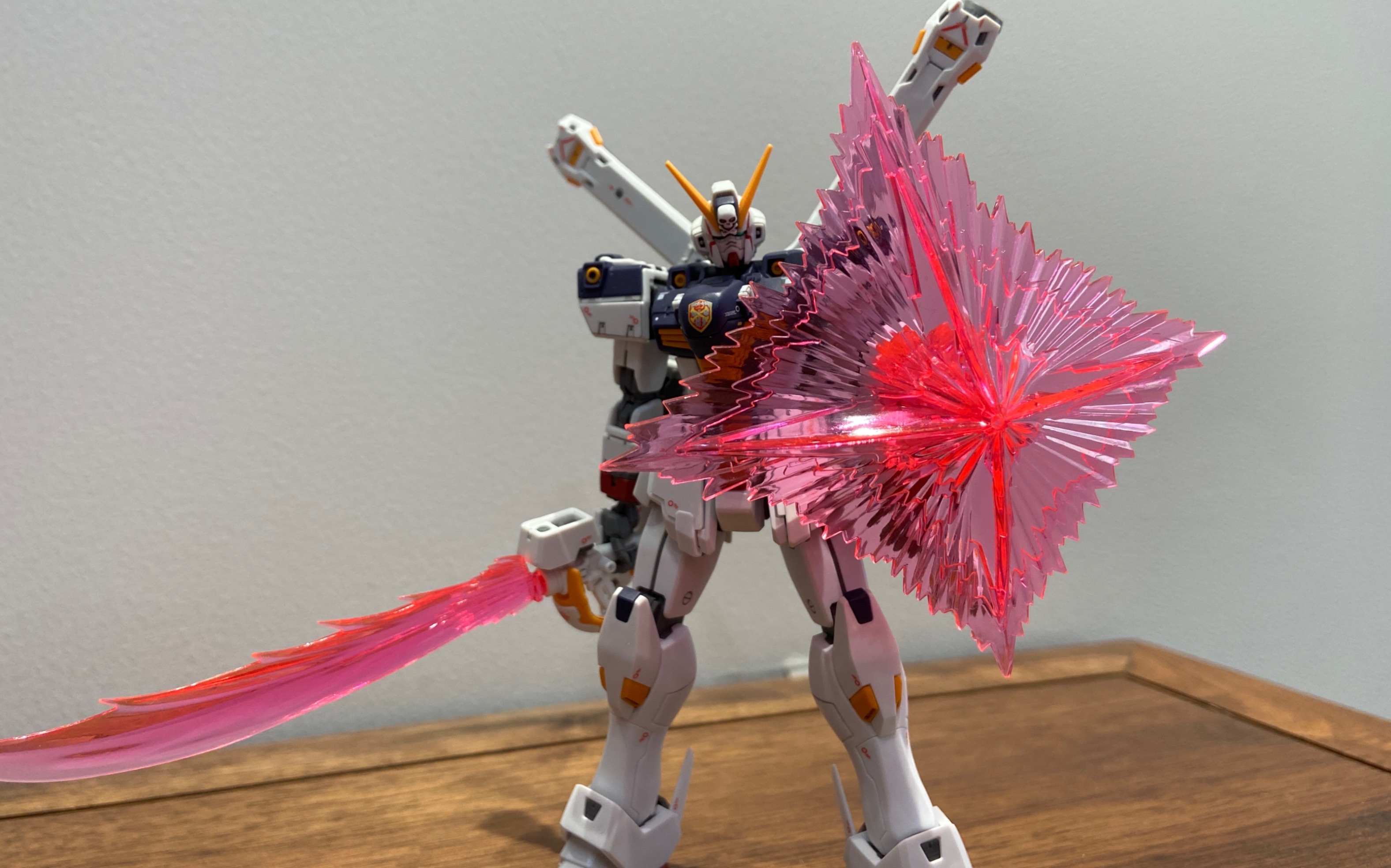 万代rg海盗x1 素组消光也很不错 特效件也好看