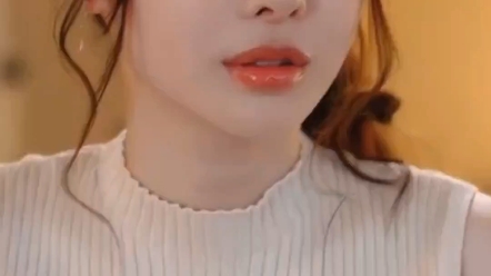 柔情似水的双眸 #栗山莉绪